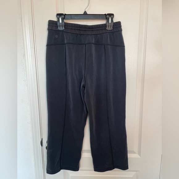 lululemon athletica Pants - Lululemon Athletica Charcoal Soft Stream Pants Size 8